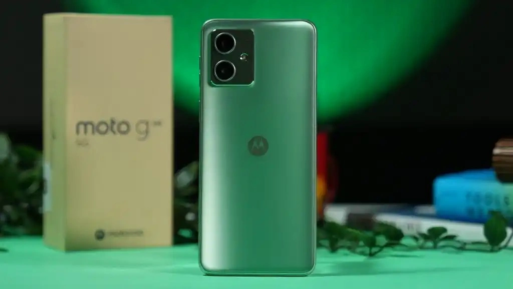 Moto G64